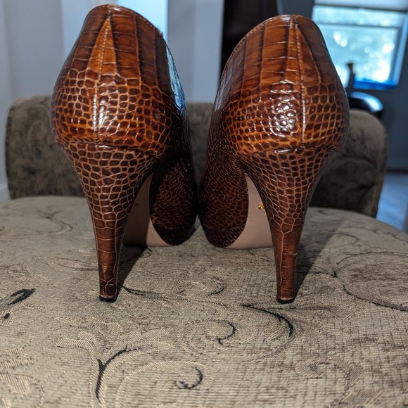 VERY Good Used Condition PRADA Snake Skin Open Toe Heels Size 37.5 - Picture 6 of 6